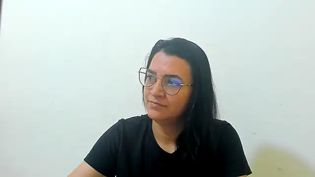 MARILYN GARCIA online show from November 2025 01:33:02 PM