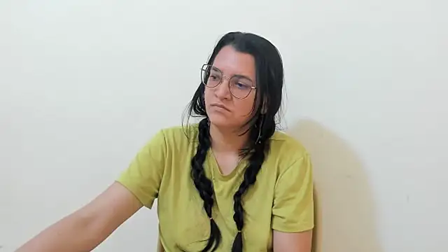 MARILYN GARCIA online show from January 2026 05:27:02 PM