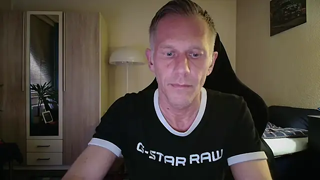 slaveboy2016xh online show from June 2026 08:23:01 PM
