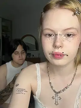AliceAndMia online show from August 2026 07:05:02 PM