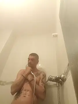 Icen  online show from February 2026 06:03:02 AM