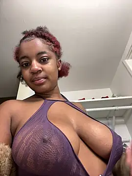 Snapshot of Scarletstarrbabe chatting on August 2026 06:39:01 AM Scarletstarrbabe online show from August 2026 06:39:01 AM