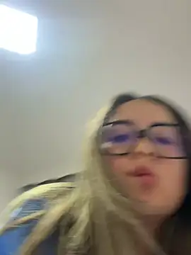 CAMMILEE online show from August 2026 03:43:02 AM
