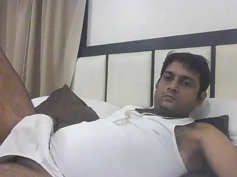 rarindam17 online show from November 2025 02:10:01 PM