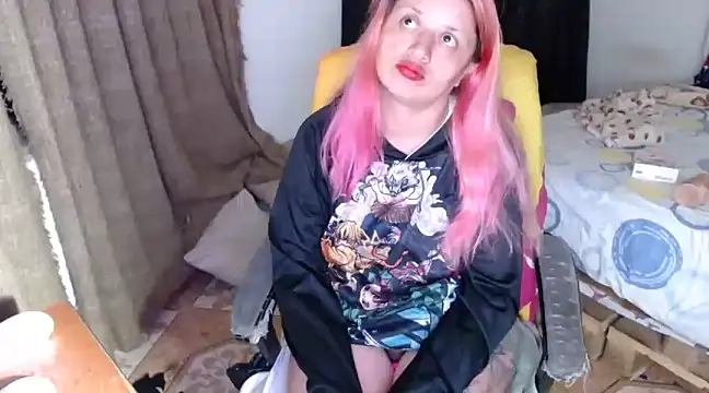 Snapshot of kattydirtylol chatting on December 2024 04:48:02 AM kattydirtylol online show from December 2024 04:48:02 AM