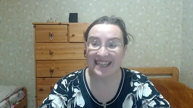 Smart Rose online show from November 2025 04:07:02 PM