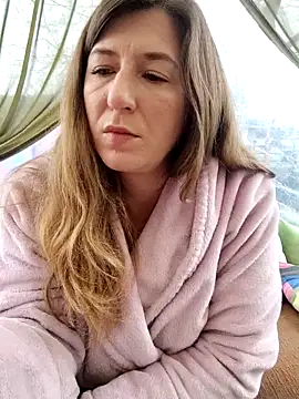 Natali UA online show from December 2025 08:34:01 AM