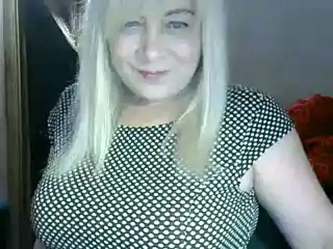 Snapshot of AgoniA7 chatting on February 2025 06:11:02 PM AgoniA7 online show from February 2025 06:11:02 PM