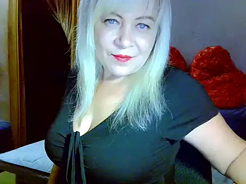 Snapshot of AgoniA7 chatting on October 2025 03:53:01 PM AgoniA7 online show from October 2025 03:53:01 PM
