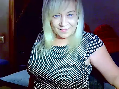 Snapshot of AgoniA7 chatting on December 2025 04:34:02 PM AgoniA7 online show from December 2025 04:34:02 PM