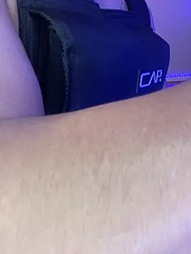 Snapshot of WLMGpa chatting on January 2025 11:34:02 PM WLMGpa online show from January 2025 11:34:02 PM