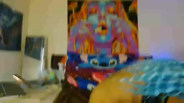 Snapshot of EnticingAaliyah chatting on July 2026 02:12:01 PM EnticingAaliyah online show from July 2026 02:12:01 PM