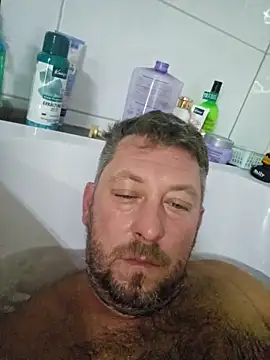 ktmtom247 online show from November 2025 11:56:02 AM