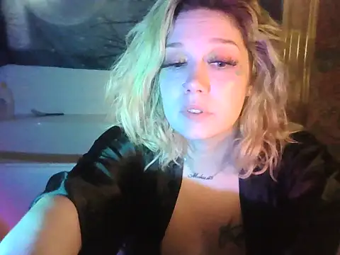 Snapshot of TEXASMARYYYJANE chatting on May 2026 01:16:01 PM TEXASMARYYYJANE online show from May 2026 01:16:01 PM