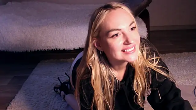 Snapshot of MaryFaith chatting on February 2025 08:11:02 AM MaryFaith online show from February 2025 08:11:02 AM