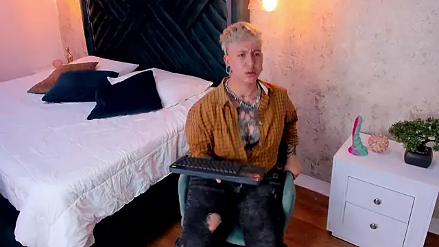 amy ink online show from February 2025 06:03:01 PM