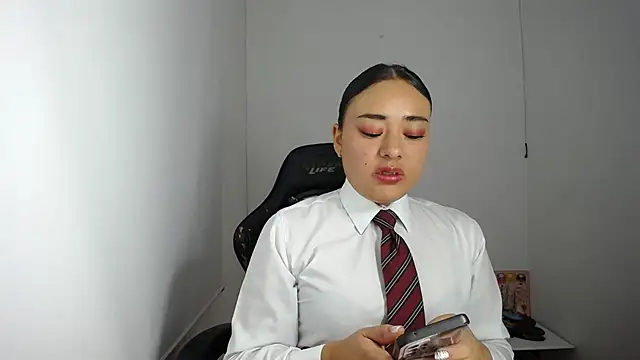 ReyleDoll online show from December 2024 07:39:02 PM