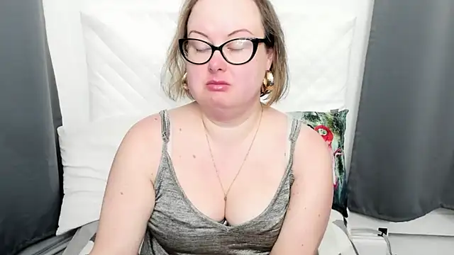 dirtyBonnie online show from March 2026 05:46:01 AM