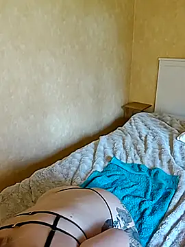 SwedishJennifer online show from October 2025 01:41:02 PM