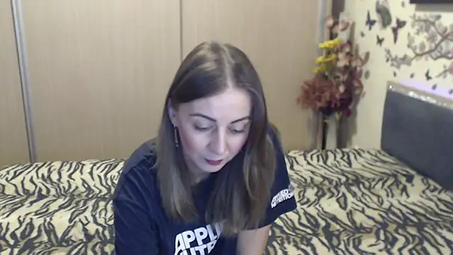 MirabelaSweet online show from February 2026 01:07:02 PM