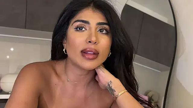 ArabicBarbie online show from November 2025 10:04:02 PM