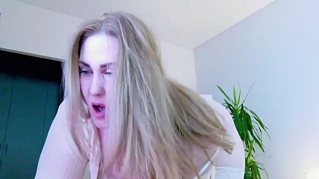 Sinful Eyes online show from March 2026 04:28:02 AM