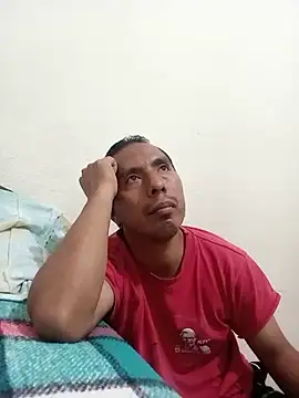 Snapshot of desnudo_Sexoxo chatting on December 2024 03:51:02 AM desnudo Sexoxo online show from December 2024 03:51:02 AM