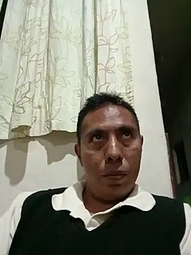 Snapshot of desnudo_Sexoxo chatting on January 2025 12:28:02 AM desnudo Sexoxo online show from January 2025 12:28:02 AM