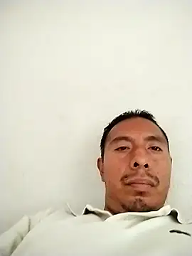 Snapshot of desnudo_Sexoxo chatting on February 2025 11:04:01 PM desnudo Sexoxo online show from February 2025 11:04:01 PM