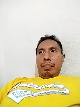 Snapshot of desnudo_Sexoxo chatting on March 2025 02:25:02 AM desnudo Sexoxo online show from March 2025 02:25:02 AM