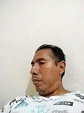 Snapshot of desnudo_Sexoxo chatting on October 2025 11:31:01 PM desnudo Sexoxo online show from October 2025 11:31:01 PM