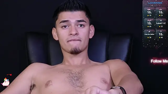 Snapshot of VikoHands chatting on January 2025 10:08:02 PM VikoHands online show from January 2025 10:08:02 PM