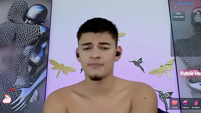 Snapshot of VikoHands chatting on March 2025 11:14:01 PM VikoHands online show from March 2025 11:14:01 PM