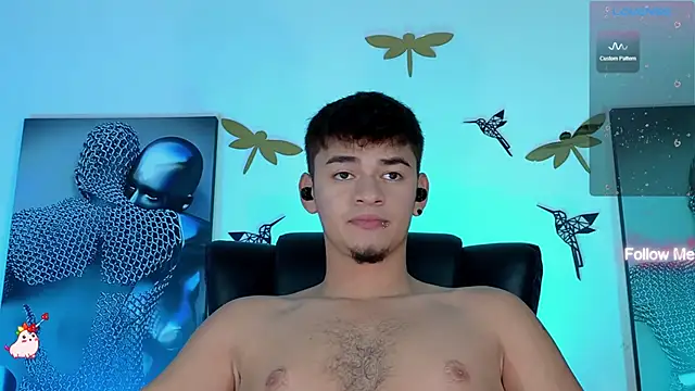 Snapshot of VikoHands chatting on March 2025 01:27:02 AM VikoHands online show from March 2025 01:27:02 AM