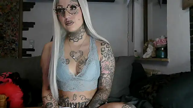 RoxxyInk online show from February 2026 01:33:01 AM