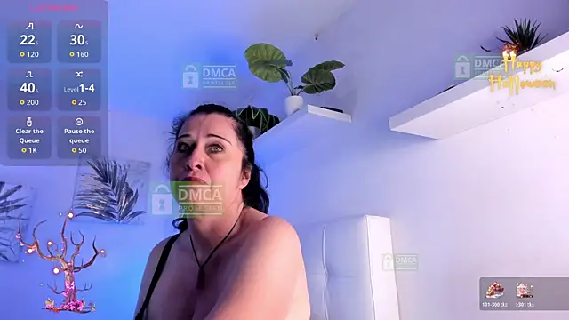 LADY HELLEN online show from October 2025 07:03:01 PM