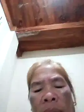 sexylizzy4u online show from January 2025 04:52:02 PM