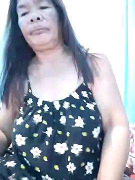 sexylizzy4u online show from March 2025 06:05:02 PM