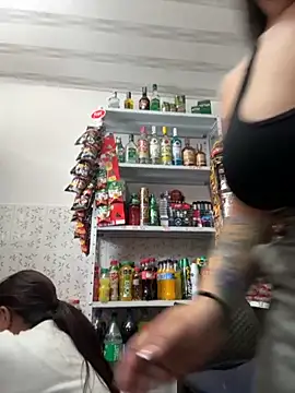 Snapshot of emilyjohanson chatting on October 2025 02:39:02 PM emilyjohanson online show from October 2025 02:39:02 PM