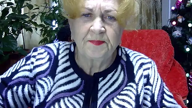 Emma52610 online show from January 2025 11:56:01 AM