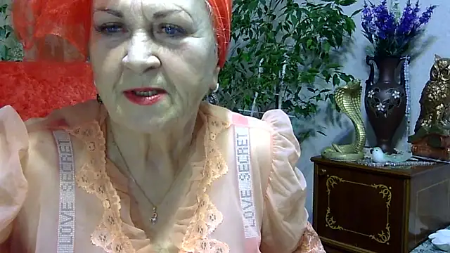 Emma52610 online show from March 2025 06:05:02 PM