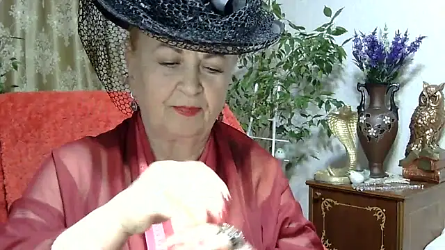 Emma52610 online show from March 2025 06:01:02 PM