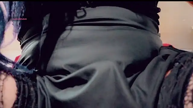 camyl93 online show from September 2025 03:35:02 PM