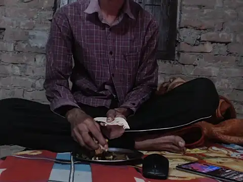 ThethunderPo online show from November 2025 02:51:01 PM