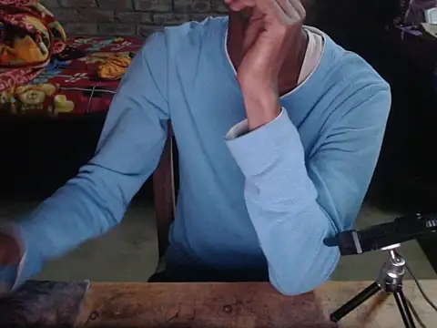 Snapshot of ThethunderPo chatting on April 2026 04:12:01 PM ThethunderPo online show from April 2026 04:12:01 PM