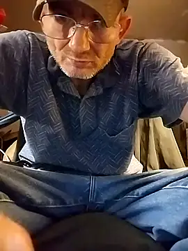 ROBERT0516 online show from November 2025 01:38:02 AM