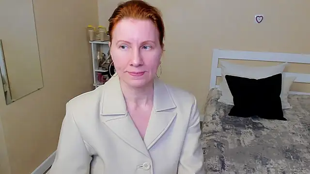 Snapshot of FoxySophia chatting on September 2025 03:39:01 PM FoxySophia online show from September 2025 03:39:01 PM