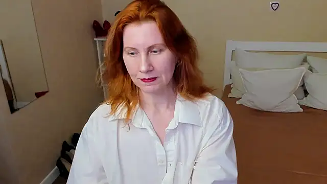 FoxySophia online show from November 2025 04:48:02 AM