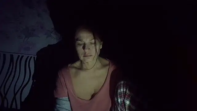 LindaStarS online show from December 2025 06:23:01 PM