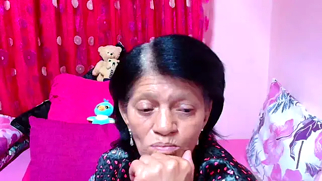 SLUTTYROXY online show from October 2025 07:06:01 AM